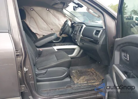 2017 Nissan Titan Xd Sv Gas из США, поврежденный, VIN 1N6AA1F21HN552442